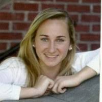 Marissa Dowling's Instagram, Twitter & Facebook