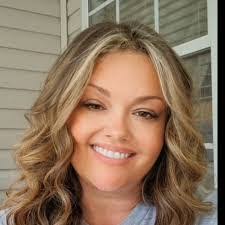 Aimee Falcon's Instagram, Twitter & Facebook