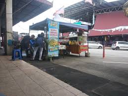 Pada resep ini, bolu pandan gulung berisi selain serikaya. Pasar Borong Nilai 3 Di Bandar Nilai