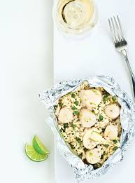 Papillotes De Petoncles Au Beurre A La Lime Ricardo Recipe Food Papillote Cooking Recipes