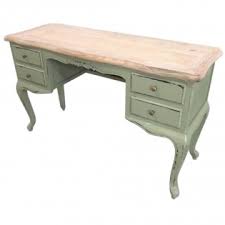 Gli stili shabby chic e provenzale sono senza dubbio i più amanti del momento nel mondo dell'arredamento, ma molto spesso si fa un po di ogni tavolo shabby è rigorosamente in legno e presenta segni di usura e di invecchiamento. Writing Shabby Chic Style Provencal Light Green 134x80x47 Etnicart