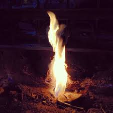 Jual alat pemadam api ringan, distributor alat pemadam api, jual alat pemadam kebakaran, grosir alat pemadam umumnya alat pemadam kebakaran atau tabung pemadam kebakaran jakarta ini terdiri dari sebuah tabung ber tekanan tinggi yang berisi. Photos At Api Tak Kunjung Padam Desa Larangan Tokol