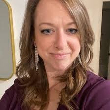 Heidi Kimball's Instagram, Twitter & Facebook