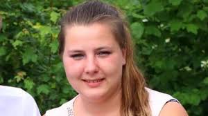 Die zwei hatten jahrelang versucht, nachwuchs zu bekommen. Schwangere Sarafina Wollny Prasentiert Ihre Stolze Babykugel