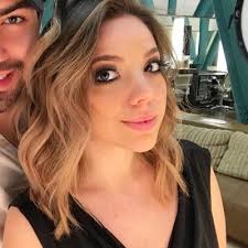 Rafaela Rossi (@rafarossi__)