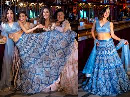 Neeti mohan is an indian singer and music composer. Neeti Mohan Designer Lehenga Indian Bridal Outfits Indian Outfits Lehenga Indian Fashion Dresses