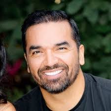 Jose Gaytan's Instagram, Twitter & Facebook