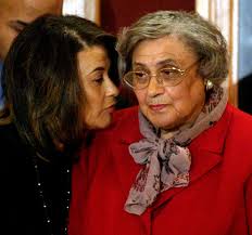 Essie Mae Washington-Williams, Secret Child of Famous Father, Dies at 87