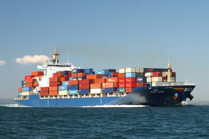 QUY TRÌNH CẬP BẾN CỦA TÀU CONTAINER - VILAS