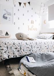 Whales, dolphins, graceful mermaids and other magical ocean creatures come alive on your walls in the form of underwater wall murals created to capture a child's endless imagination. Get The Look Nautical Kids Bedroom Phoenix And The Ocean