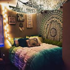 College Apartment Bedroom Stringlights Tapestry College Bedroom Apartment Room Tapestry Bedroom Design