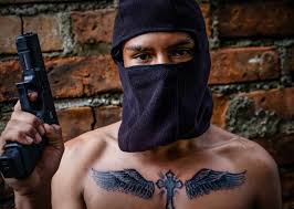 The film stars emily blunt, benicio del toro, and josh brolin. Medellin La Cuna De Los Sicarios