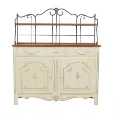 The rack accommodates up to 8 bottles of wine, 3 folding shelves, and proper resistance to water, sunlight, and weather conditions. 54 Off Ethan Allen Ethan Allen French Country Sideboard Baker S Rack Storage
