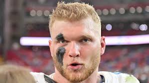 Aidan Hutchinson is back and ready to dominate