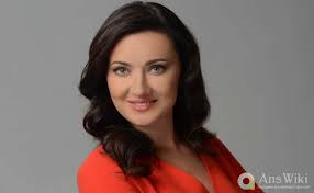 Зірка 1+1 вітвіцька осоромилася із взуттям у прямому ефірі. Cholovik Solomiyi Vitvickoyi Vik Answiki