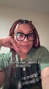 TheMRS.Hart 🤍 (@monae.hart)