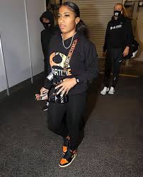 Tea thick as fu*k tho.how ya a*s fat in basketball shorts ma ? Tea Cooper Posts Facebook