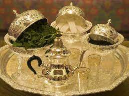 أطقم الشاي المغربي أطقم الشاي والقهوة الشرقي اباريق الشاي مشاهدة الكل Services A The Ø£Ø·Ù‚ Ù… Ø´Ø§ÙŠ Ø±Ø§Ø¦Ø¹Ø© Majallati Ù…Ø¬Ù„ØªÙŠ Tea Art Moroccan Tea Set Tea Culture