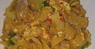 Cara pilih kwetiau segar yang kenyal dan enak, pengaruhi hasil masakan. 250 Resep Mie Kwetiau Goreng Pedes Enak Dan Sederhana Ala Rumahan Cookpad