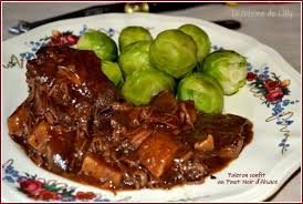 Un Plat Vraiment De Saison Qui Mijote Longtemps Tres Longtemps Meme Dans Une Marinade Parfumee Aux Epices J Ai Paleron De Boeuf Paleron Recette Paleron