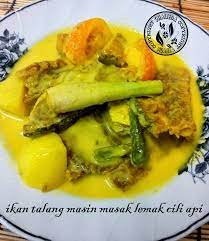 Ikan tenggiri masak lemak cili api via cikgurozila.blogspot.com. Resepi Ikan Masin Talang Masak Lemak Cili Api Resepikek Camored Com