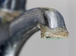 How To Remove Limescale From A Bathroom