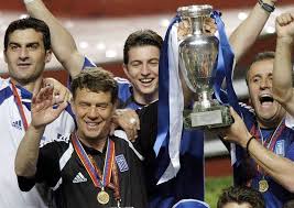 Δείτε το ρόστερ της εθνικής ελλάδας. Euro 2004 H Epeteios Toy Ellhnikoy 8aymatos Messinia Live