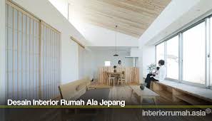 Namun, fokus ruangan pada elemen natural dan penggunaan furnitur dengan tinggi minimal memberikan sentuhan tradisional. Desain Rumah Jepang Minimalis 2 Lantai Interior Rumah