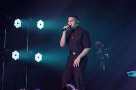Lagu terbaik pamit (4.50 m) dari tulus bisa anda unduh dengan mengklik tombol download diatas. Lirik Dan Chord Lagu Pamit Tulus