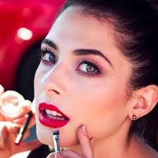 Like many celebrities and famous people, niki keeps her personal and love life private. Niki Koss Facebook