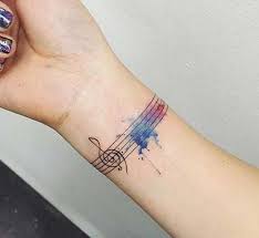 Tatouages Colores De Note De Musique De Poignet Madame Aquarelle Tatouages De Note De Musique De Kadin Bilek Do Dovmeli Kadin Bilek Dovmeleri Dovme