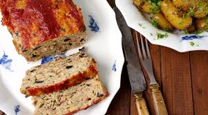 Some cooks use 30 percent fat, but there is a fine line between juicy and greasy. Low Fat Turkey Meatloaf With Mashed Kidney Beans Z Living