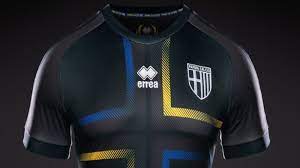 Kurzarm oder langarm, heim oder auswärts. Dieses Trikot Sorgt Fur Einen Hype Im Netz Fussball News Sky Sport