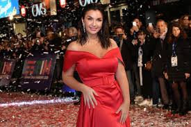 Giusy ferreri elettra lamborghini il nuovo singolo la isla. Elettra Lamborghini At 70th Sanremo Italian Song Fe02 03 2020 Hawtcelebs