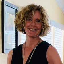 Tracy Cassidy's Instagram, Twitter & Facebook