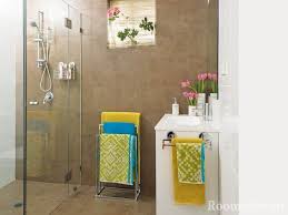 Ruang tamu dilengkapi set sofa 3+2+1, coffee table, tv led 40' (astro). Reka Bentuk Bilik Mandi Kecil Tanpa Tandas Dengan Foto