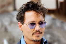 Sep 26, 2020 · cerchi un taglio di capelli maschile? Taglio Capelli Medio Lunghi Uomo Stempiato Johnny Depp Piu Vivi