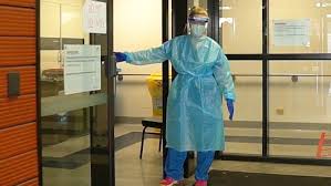 Coronavirus Outbreak Forces Royal Melbourne Hospital To Close Wards Move Patients Offsite Abc News