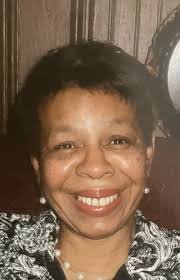 Flossie Simmons's Instagram, Twitter & Facebook