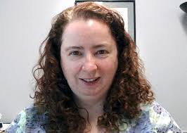 Elaine Mello's Instagram, Twitter & Facebook