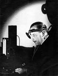 Sir cedric hardwicke, one of the great character actors in the first decades of the talking picture, was born in lye, england on february 19, 1893. Cedric Hardwicke Wikipedia