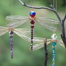 Suncatcher Dragonfly Birthstones 28 More By Windyscreations Libellule En Perles Sun Catchers Bricolage Et Loisirs Creatifs