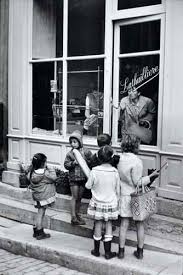The Bakery 1968 Henri Cartier Bresson Photo Vintage Photographie Noir Et Blanc Photo Noir Et Blanc