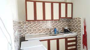 Boyayı yaparken rulo fırçaya ve zemin fırçası kullanılacağından bunları da almayı unutmayın. Mutfak Dolaplari Ve Fayans Nasil Boyanir Beyaz Mucizeler