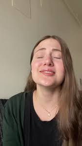 Ella Swift's Instagram, Twitter & Facebook