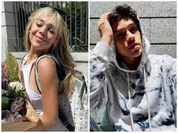 Danna paola ha sido relacionada últimamente con varios artistas, entre los que sobresalió sebastián yatra. Danna Paola Estrena Romanche Con Alex Hoyer