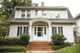 Sears has opened the doors to its vast archival collection and invited the public to peek inside. The Million Dollar Vintage Kit Homes That Come From Sears Wsj