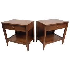 Vasagle end table, round side table with storage shelf, easy assembly, industrial accent furniture with steel frame, rustic brown and black ulet57x 4.7 out of 5 stars 2,339 $59.99 $ 59. Pair Of Midcentury Nightstands Or End Tables By Broyhill For Sale At 1stdibs