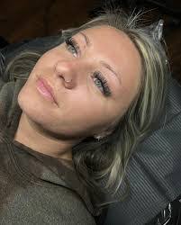 Jennifer Buttermore's Instagram, Twitter & Facebook