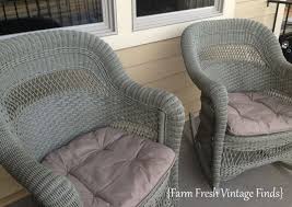 Spray Annie Sloan Chalk Paint Painting Wicker Furniture Chalk Paint Chairs Wicker Chairs